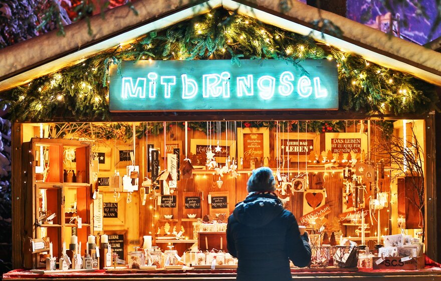 Marktstand im Zauberwald Lenzerheide | © Cemil Erkoc / Ferienregion Lenzerheide